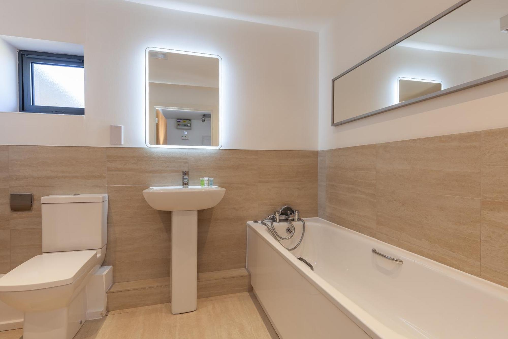 Oxfordshire Living - The Monroe Apartment - Oxford Eksteriør bilde